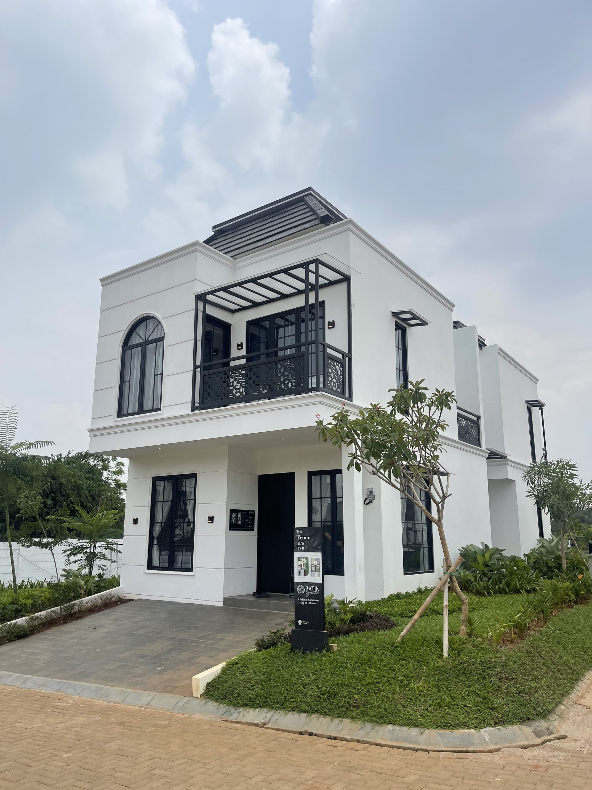 batik-signature-cibubur